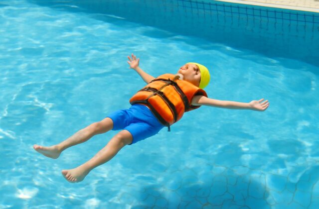 floating pool